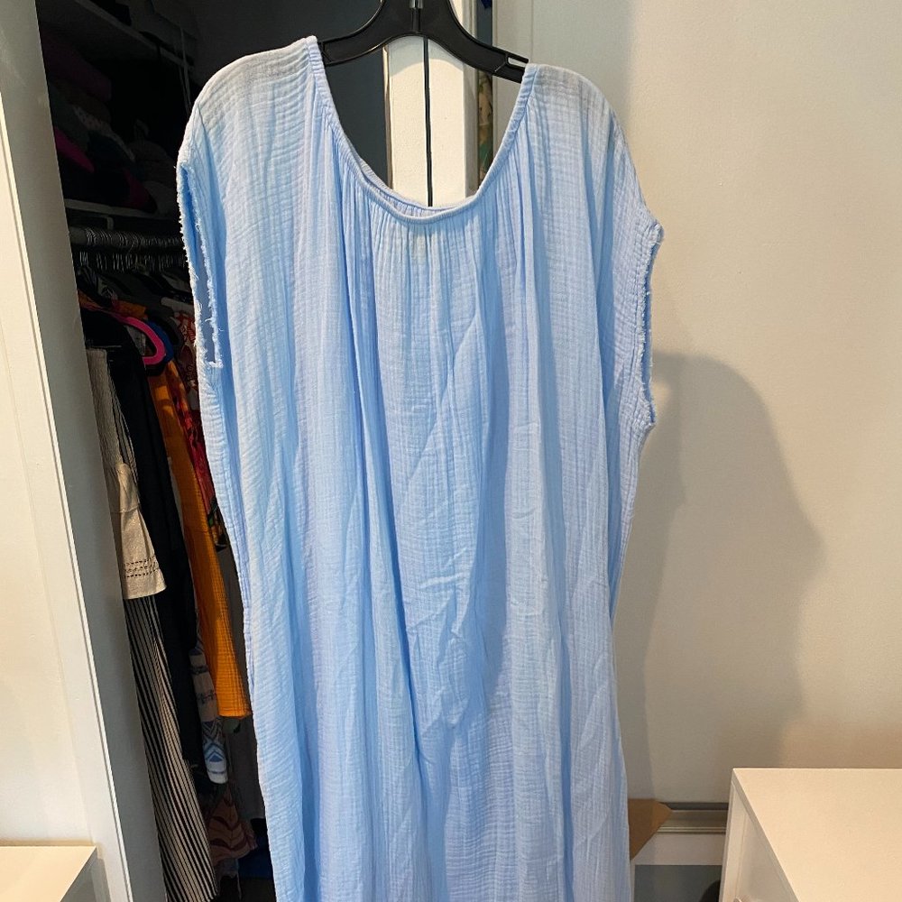 9SEED Tent Dress Blue Short Sleeve with Crew Neck